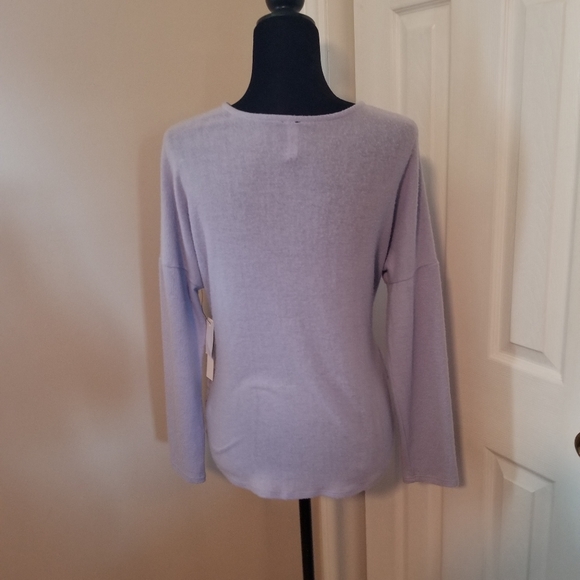 Brand New size small top - Picture 2 of 5